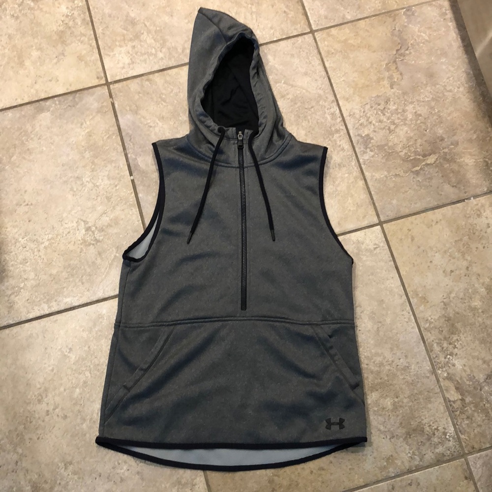 Women’s athletic under armour vest